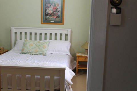 Boot Makers Cottage - Accommodation Batemans Bay 13