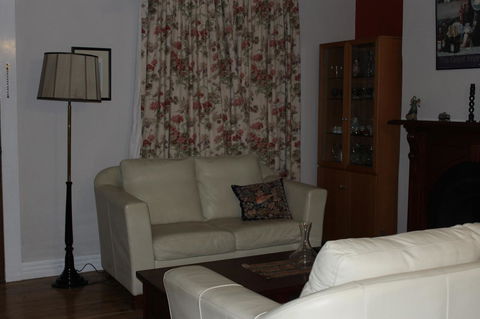 Boot Makers Cottage - Accommodation Batemans Bay 10