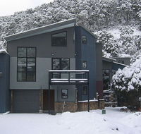 Snowstream 4 - Accommodation Batemans Bay