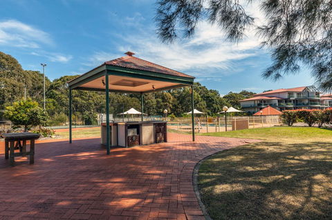 Condo 105 @ Horizons Golf Resort - Salamander Bay NSW - Accommodation Batemans Bay 24