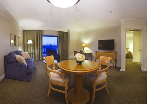 Stamford Plaza Sydney Airport Hotel & Conference Centre - Accommodation Batemans Bay 16