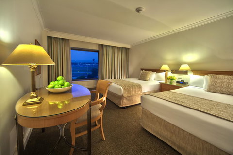 Stamford Plaza Sydney Airport Hotel & Conference Centre - Accommodation Batemans Bay 12