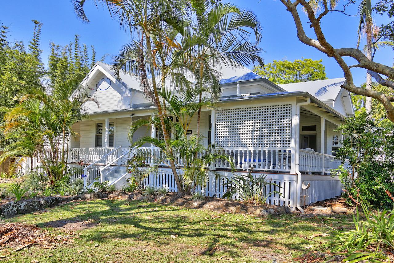 Byron Bay NSW Accommodation Batemans Bay