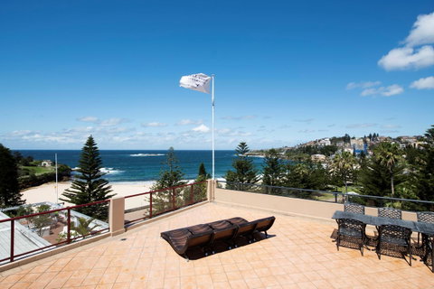 Coogee Sands Hotel & Apartments - Accommodation Batemans Bay 10