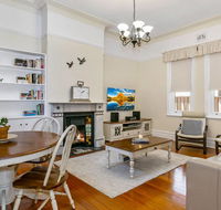 Oversized 2 Bedroom Manly Beach House - Accommodation Batemans Bay