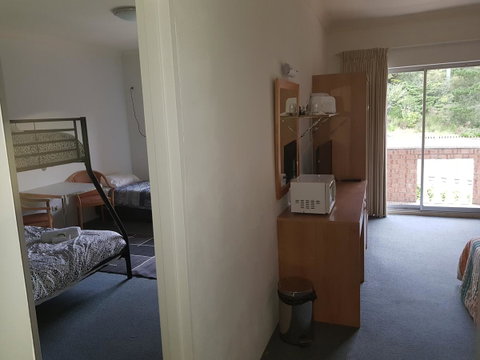 Rest Easy Motel - Accommodation Batemans Bay 35