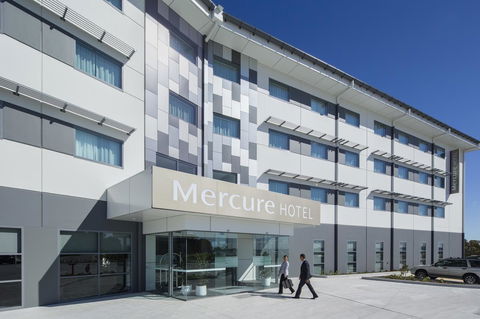 Mercure Newcastle Airport - Accommodation Batemans Bay 2