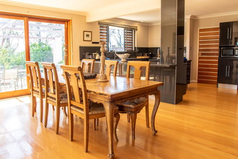 Belmont - Accommodation Batemans Bay 15