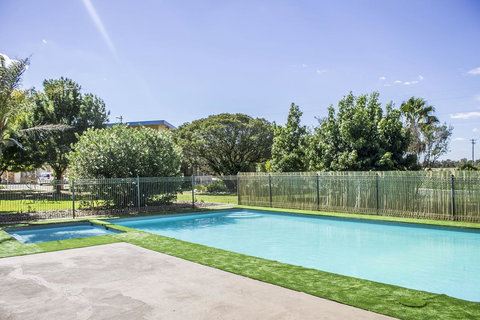 Allonville Gardens Motel - Accommodation Batemans Bay 8