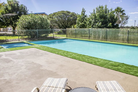 Allonville Gardens Motel - Accommodation Batemans Bay 9