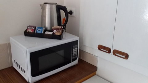 Allonville Gardens Motel - Accommodation Batemans Bay 6