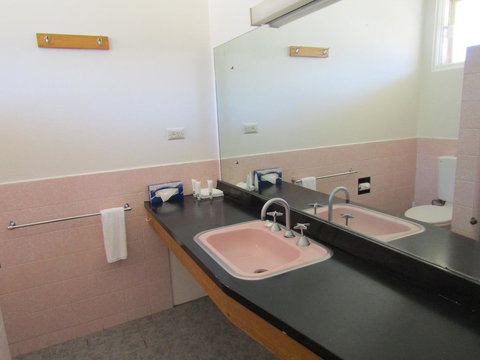 Allonville Gardens Motel - Accommodation Batemans Bay 18