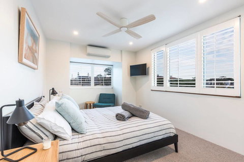 Nobbs Â· Executive 2 Storey Sydney Apartment With Pool - Accommodation Batemans Bay 6