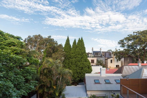 Nobbs Â· Executive 2 Storey Sydney Apartment With Pool - Accommodation Batemans Bay 17