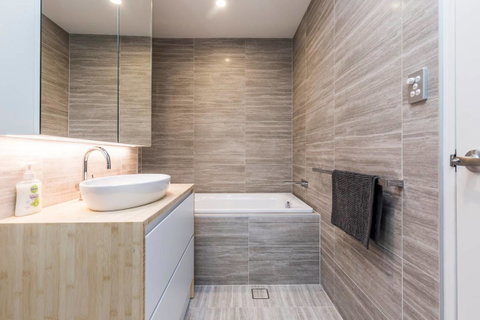Nobbs Â· Executive 2 Storey Sydney Apartment With Pool - Accommodation Batemans Bay 8
