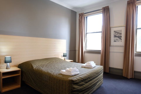 Royal Exhibition Hotel - Accommodation Batemans Bay 15