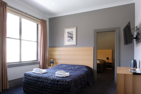 Royal Exhibition Hotel - Accommodation Batemans Bay 17