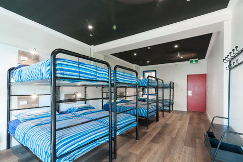 Mad Monkey Hostel Coogee Beach - Accommodation Batemans Bay 30