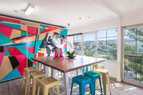 Mad Monkey Hostel Coogee Beach - Accommodation Batemans Bay 0
