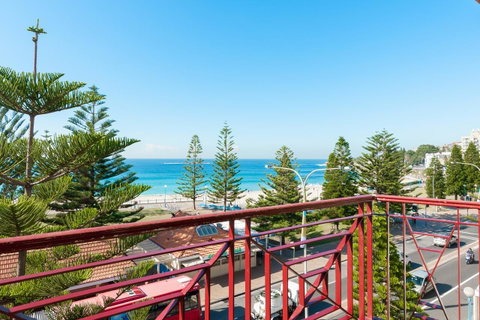 Mad Monkey Hostel Coogee Beach - Accommodation Batemans Bay 7
