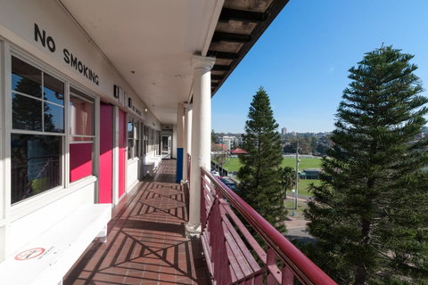 Mad Monkey Hostel Coogee Beach - Accommodation Batemans Bay 35