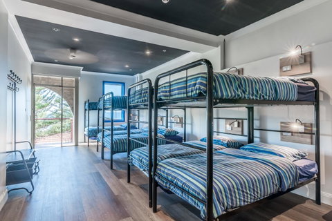 Mad Monkey Hostel Coogee Beach - Accommodation Batemans Bay 12