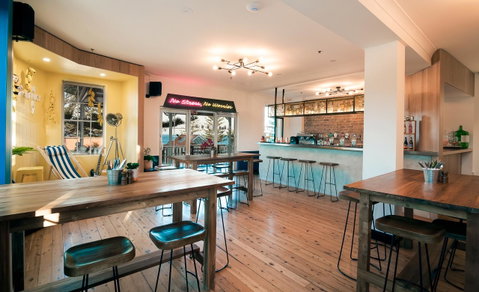 Mad Monkey Hostel Coogee Beach - Accommodation Batemans Bay 27