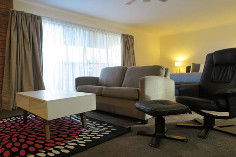 Summerhill Motor Inn - Accommodation Batemans Bay 40