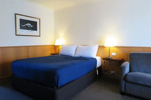 Summerhill Motor Inn - Accommodation Batemans Bay 2