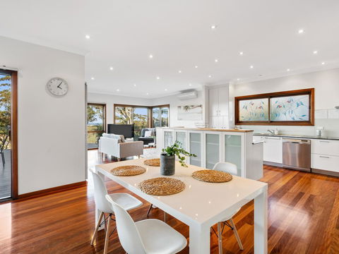 The Beach House Terrigal - Accommodation Batemans Bay 4