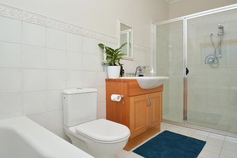 JE Guesthouse, Central To All The Hunter Valley Has To Offer - Accommodation Batemans Bay 22