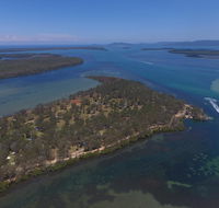 Lani's Holiday Island - Accommodation Batemans Bay