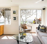 Waterfront Apartment Brimming with Inspirational Artwork - Accommodation Batemans Bay