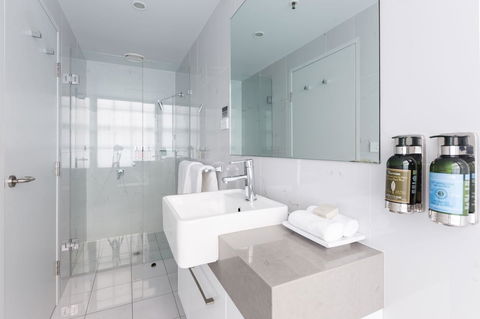 The Lucky Hotel - Accommodation Batemans Bay 4