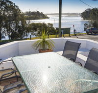 2 The Breckenridge - Accommodation Batemans Bay