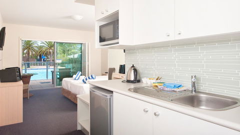 Pacific Blue, Salamander Bay - Accommodation Batemans Bay 40