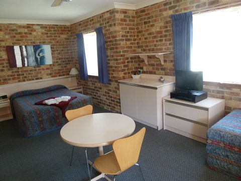 Mollymook Surfbeach Motel & Apartments - Accommodation Batemans Bay 24
