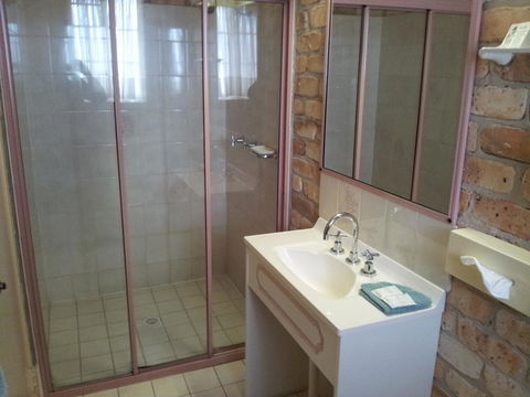 Mollymook Surfbeach Motel & Apartments - Accommodation Batemans Bay 3