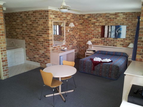 Mollymook Surfbeach Motel & Apartments - Accommodation Batemans Bay 5