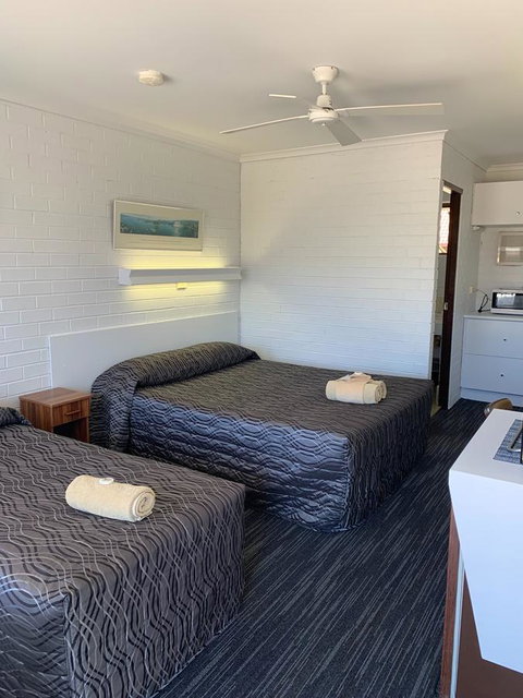Coastal Bay Motel - Accommodation Batemans Bay 33