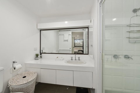 Pacific Towers Beach Resort - Accommodation Batemans Bay 2