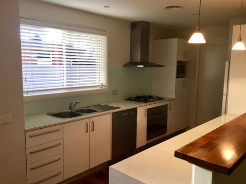 Encore Apartments - Accommodation Batemans Bay 2