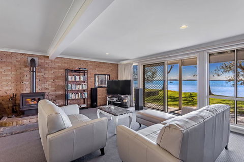 Foreshore Drive, 123, Sandranch - Accommodation Batemans Bay 1
