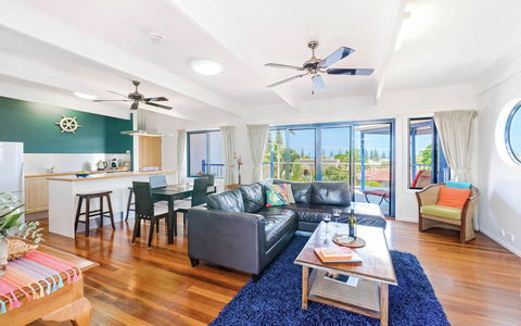 Coast Yamba - Adults Only - Accommodation Batemans Bay 7