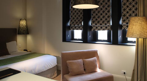 Perry Street Hotel - Accommodation Batemans Bay 2