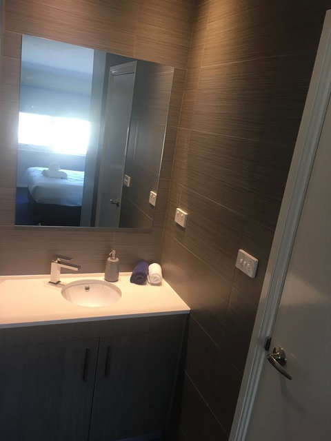 Carlton Suites - Accommodation Batemans Bay 31