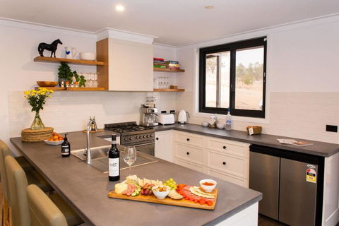 Belisi Farmstay Cottage - Accommodation Batemans Bay 4
