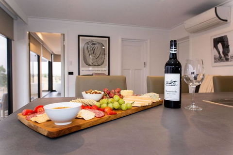 Belisi Farmstay Cottage - Accommodation Batemans Bay 8