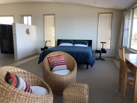 OceanScape Luxury Beachfront Villas - Accommodation Batemans Bay 7