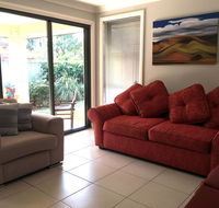Sydney Amazing Holiday Home Bridal BnB - Accommodation Batemans Bay